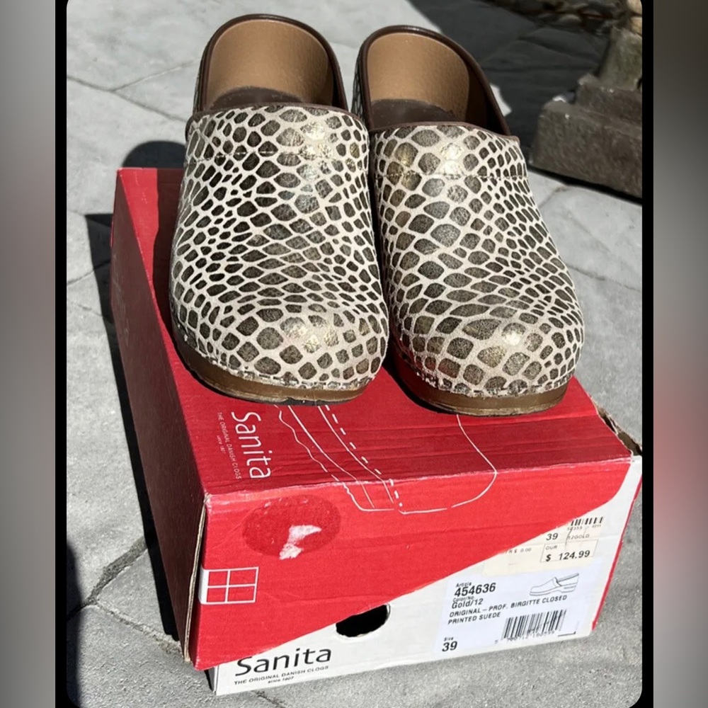 Sanita Professional Birgitte Gold Clogs size 39